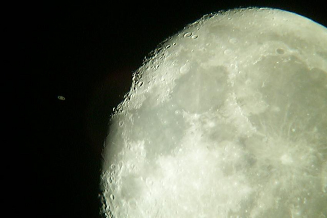 Månen och Saturnus

Gregor Duszanowicz